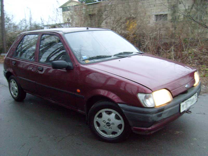 Ford Fiesta, 1994 год выпуска, 82 т.км, МКПП, 1,3 л. i, 60 л.с.